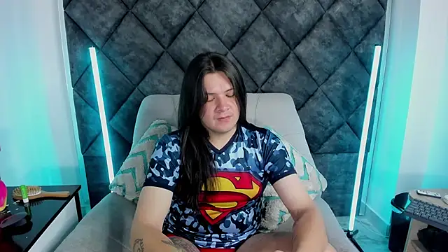 Snapshot of MatthewDavis_ chatting on April 29, 11:58 am MatthewDavis online show from April 29, 11:58 am