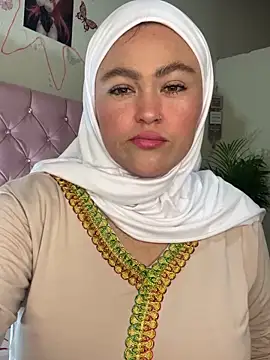Snapshot of Marian_fadel chatting on April 17, 12:52 pm Marian fadel online show from April 17, 12:52 pm