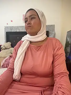 Snapshot of Marian_fadel chatting on May 26, 1:29 pm Marian fadel online show from May 26, 1:29 pm