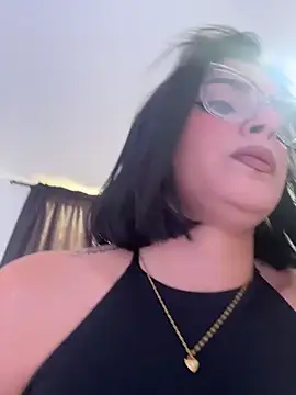 JessieAdams   online show from March 28, 7:24 pm