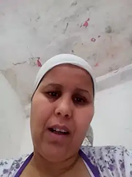 Snapshot of _KapiiTana_ chatting on May 16, 12:48 pm KapiiTana online show from May 16, 12:48 pm