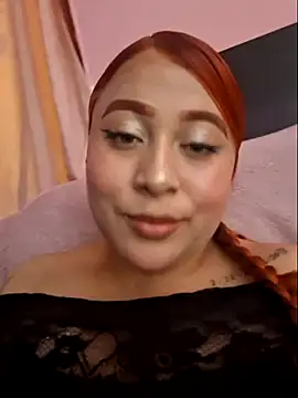 Snapshot of venuscopper chatting on May 10, 6:07 am venuscopper online show from May 10, 6:07 am