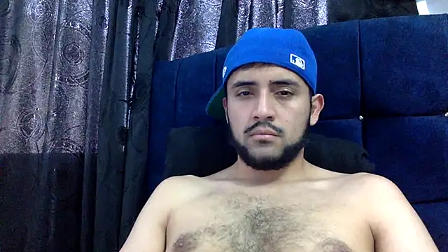 Snapshot of derek_smiith chatting on June 11, 9:57 pm derek smiith online show from June 11, 9:57 pm
