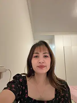 Snapshot of Yang_218 chatting on April 9, 6:02 am Yang 218 online show from April 9, 6:02 am