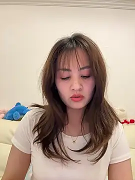 Snapshot of Yang_218 chatting on April 11, 1:48 pm Yang 218 online show from April 11, 1:48 pm