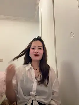 Snapshot of Yang_218 chatting on April 27, 7:39 am Yang 218 online show from April 27, 7:39 am