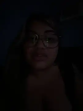 Snapshot of C1N09 chatting on May 24, 10:26 pm C1N09 online show from May 24, 10:26 pm