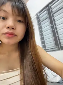 Snapshot of -Vaci- chatting on April 21, 2:01 pm -Vaci- online show from April 21, 2:01 pm