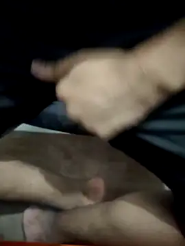 sweetcock180 online show from May 3, 11:49 am