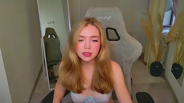 Snapshot of Rita_Shy chatting on June 30, 6:58 am Rita Shy online show from June 30, 6:58 am