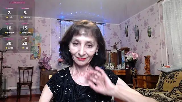 Snapshot of Shooting-Star- chatting on June 3, 6:46 pm Shooting-Star- online show from June 3, 6:46 pm