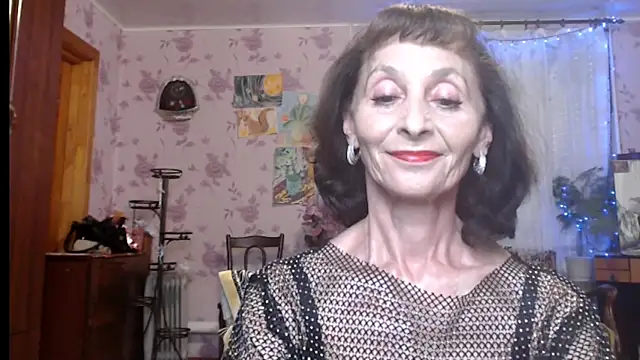 Snapshot of Shooting-Star- chatting on June 29, 6:30 pm Shooting-Star- online show from June 29, 6:30 pm