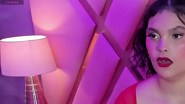 KeilynValencia online show from April 7, 9:04 pm