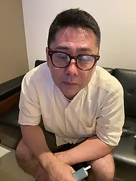 Snapshot of RYUICHI_1919 chatting on June 28, 7:36 am RYUICHI 1919 online show from June 28, 7:36 am