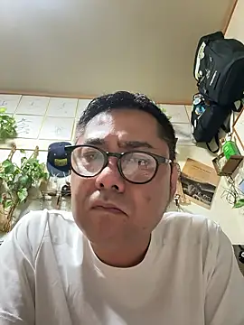 Snapshot of RYUICHI_1919 chatting on July 7, 2:10 pm RYUICHI 1919 online show from July 7, 2:10 pm