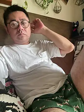Snapshot of RYUICHI_1919 chatting on July 11, 9:27 pm RYUICHI 1919 online show from July 11, 9:27 pm