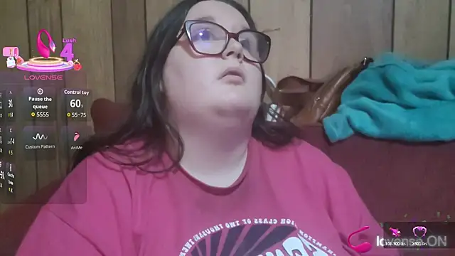 Snapshot of chubbydevil22 chatting on March 28, 10:42 pm chubbydevil22 online show from March 28, 10:42 pm