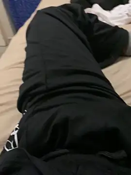 Snapshot of ndaloyakhe chatting on April 3, 5:11 pm ndaloyakhe online show from April 3, 5:11 pm