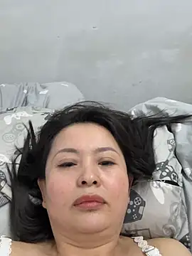 xiaxia-2026 online show from April 27, 2:04 pm