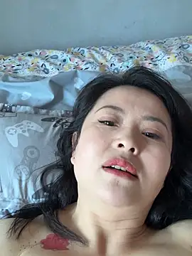 xiaxia-2026 online show from April 28, 2:10 am