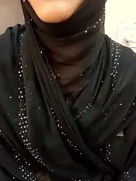 Miss Noor   online show from May 13, 7:50 am