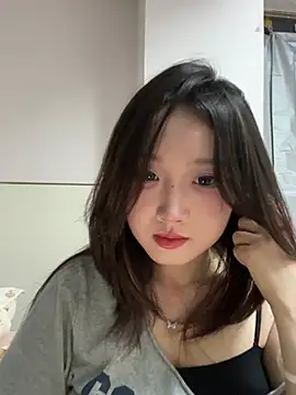 Snapshot of Alice-babyone chatting on May 26, 1:51 pm Alice-babyone online show from May 26, 1:51 pm