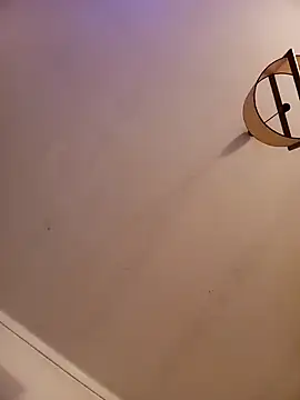 boniclid online show from April 6, 9:49 pm