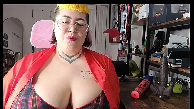 Snapshot of meiafterdark chatting on July 27, 11:34 pm meiafterdark online show from July 27, 11:34 pm