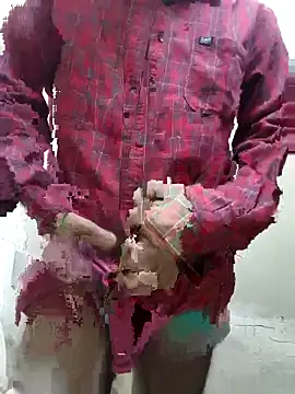 Snapshot of alexforyouall12 chatting on April 4, 5:49 am alexforyouall12 online show from April 4, 5:49 am