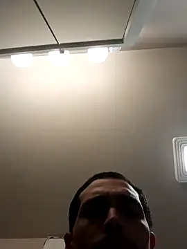 Ben972928 online show from April 6, 11:49 pm