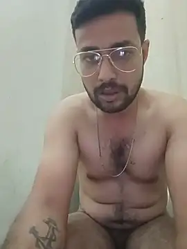 herochoclateboy online show from May 16, 4:28 pm