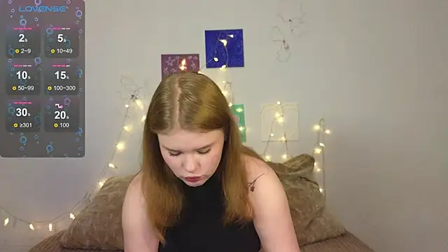 Snapshot of BeautifulPleasureFairy chatting on April 5, 10:45 am BeautifulPleasureFairy online show from April 5, 10:45 am