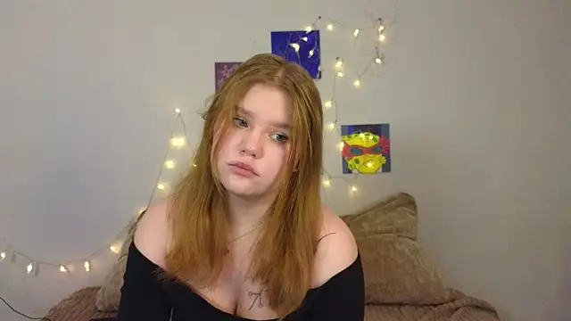 Snapshot of BeautifulPleasureFairy chatting on April 24, 8:06 am BeautifulPleasureFairy online show from April 24, 8:06 am