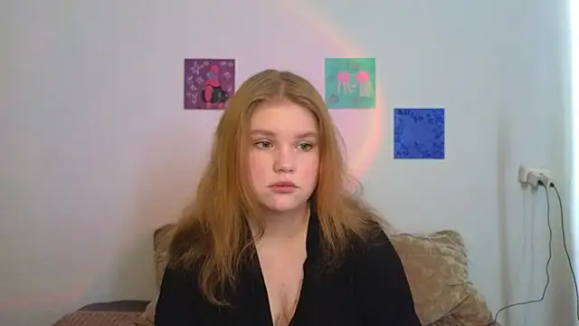 Snapshot of BeautifulPleasureFairy chatting on May 8, 2:06 am BeautifulPleasureFairy online show from May 8, 2:06 am