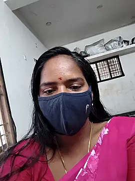 Snapshot of Tamil_Sangeetha chatting on April 6, 1:58 am Tamil Sangeetha online show from April 6, 1:58 am