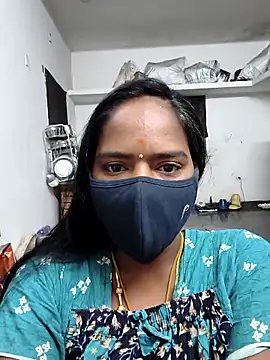 Snapshot of Tamil_Sangeetha chatting on April 10, 10:03 pm Tamil Sangeetha online show from April 10, 10:03 pm