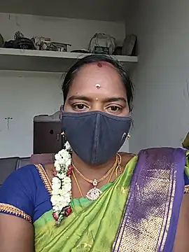 Snapshot of Tamil_Sangeetha chatting on July 5, 9:27 am Tamil Sangeetha online show from July 5, 9:27 am