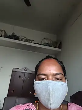 Snapshot of Tamil_Sangeetha chatting on July 12, 1:07 am Tamil Sangeetha online show from July 12, 1:07 am