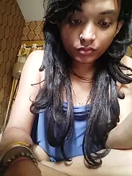 Snapshot of SweetTsAngel chatting on May 31, 7:37 am SweetTsAngel online show from May 31, 7:37 am