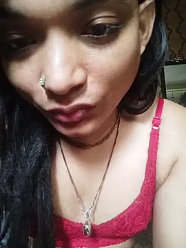 Snapshot of SweetTsAngel chatting on June 30, 2:45 am SweetTsAngel online show from June 30, 2:45 am