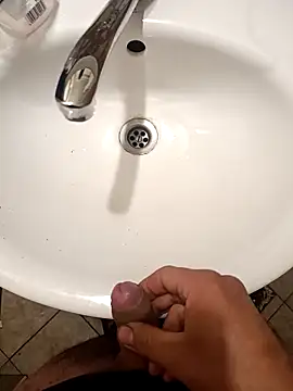 adams0224 online show from April 2, 9:01 pm