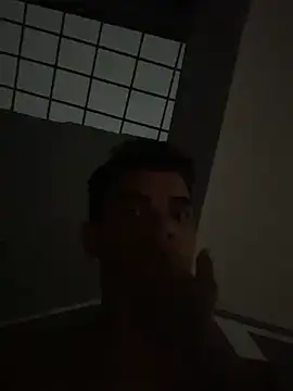 Snapshot of Josehjr chatting on March 31, 5:52 am Josehjr online show from March 31, 5:52 am