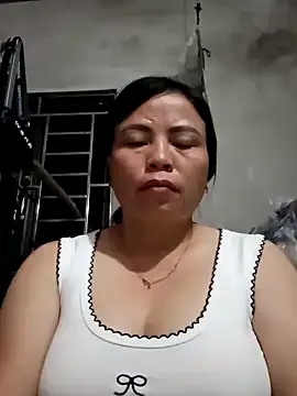 Snapshot of -Hami- chatting on April 25, 2:14 pm -Hami- online show from April 25, 2:14 pm