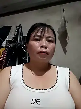 Snapshot of -Hami- chatting on April 27, 12:58 pm -Hami- online show from April 27, 12:58 pm