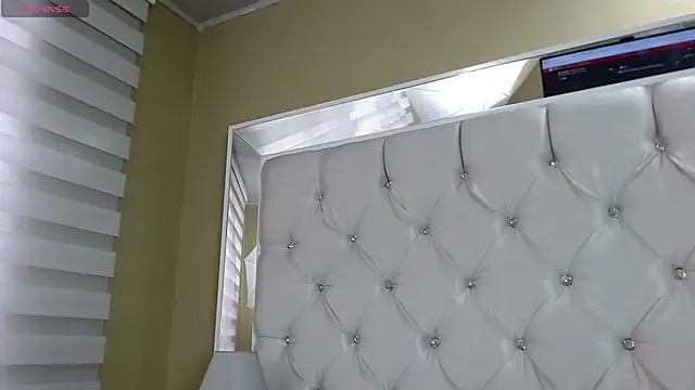 Snapshot of MistressNyx_ chatting on May 4, 2:02 pm MistressNyx online show from May 4, 2:02 pm