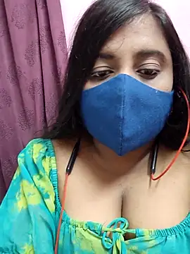 Tami-sonia online show from May 4, 6:04 pm