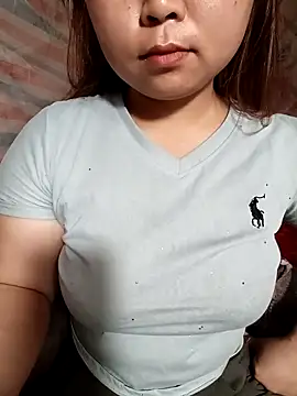 Snapshot of jas-cutle chatting on May 9, 12:27 am jas-cutle online show from May 9, 12:27 am