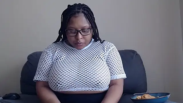 xxZoeyx online show from November 29, 5:43 am