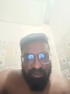 Snapshot of surya385 chatting on June 28, 4:51 am surya385 online show from June 28, 4:51 am