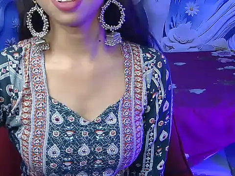 soniya-verma online show from May 19, 6:31 am